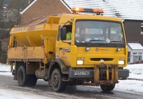 Devon weather: gritters out on Teignbridge roads as temperatures forecast to plummet below zero