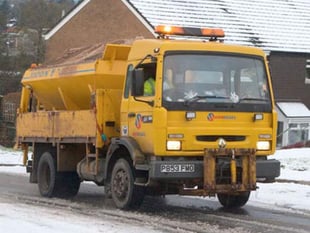 Devon weather: gritters out on Teignbridge roads as temperatures forecast to plummet below zero