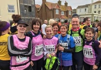 Fit2run ladies in racing action