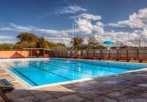 Walk your pooch for Kingsteignton pool fundraiser