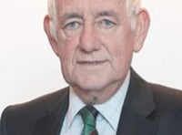 Senior Teignbridge councillor censured for bullying behaviour
