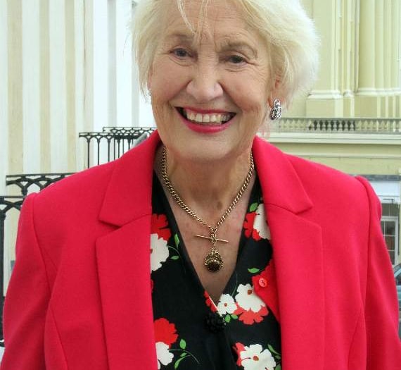 Tributes paid after death of Teignmouth’s longest-standing councillor