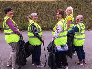 WI go litter picking