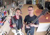 Muse’s Matt takes on guitar shop