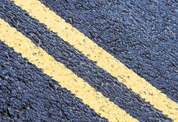 Yellow lines to curb dogwalkers' parking