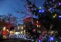 Christmas lights make a comeback