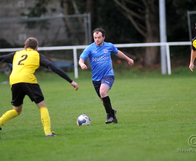 MATCH GALLERY: Newton Spurs Reserves 0-1 Buckland Athletic Reserves