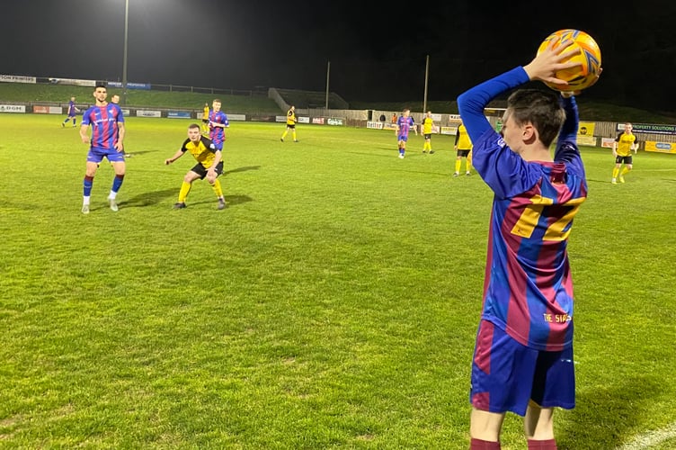 29/03/22
Buckland Athletic 3-0 Ashton & Backwell United