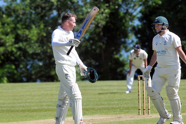 MATCH GALLERY: Teignmouth & Shaldon vs Kingsbridge