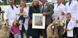 Retiring show steward given special presentation at grand parade