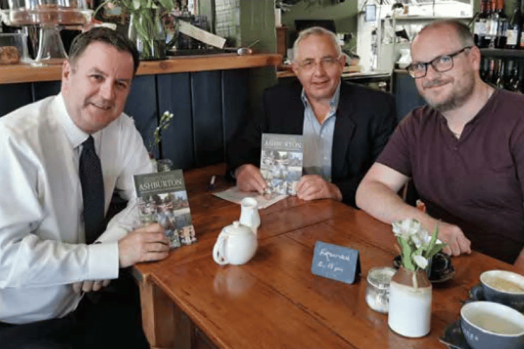 MP Mel Stride meets Ashburton Chamber of Trade members Nigel Ward and Nathan Siddle.