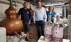 MP gens up on the local gin industry