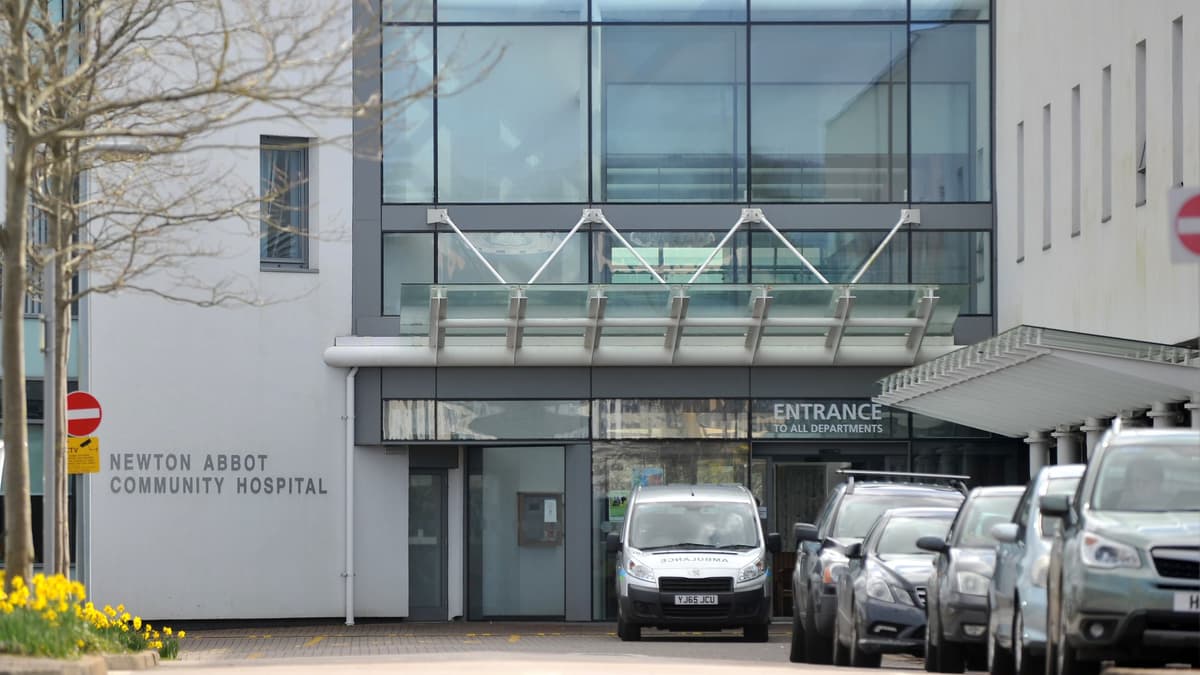 Reduced hours at Newton Abbot urgent treatment centre during nurses