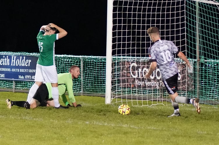 Finn Roberts’ goal sealed the win for Bovey Tracey.