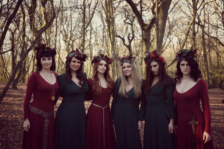 Mediaeval Beabes MydWynter Tour