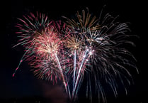 Firework extravaganza over Teignmouth and Shaldon