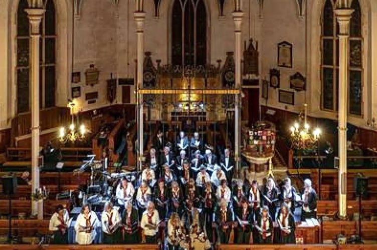 Teign Choral Society is holding its Christmas Carol Concert in St James Church on Saturday, December 10, at 7.30pm.