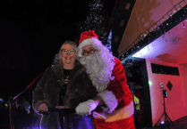 Dawlish switches on to the spirit of Christmas