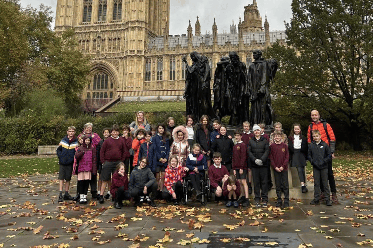 Kenn Primary School visit Parliament