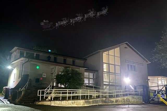 MERRY CHRISTMAS: Santa’s been spotted over Newton Abbot by police!