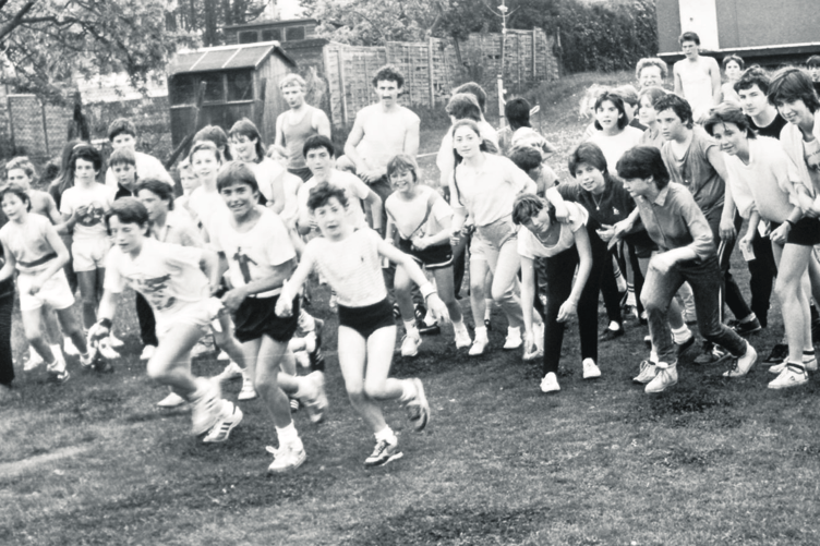 Best foot forward from the start of the Dawlish Race Against Time
