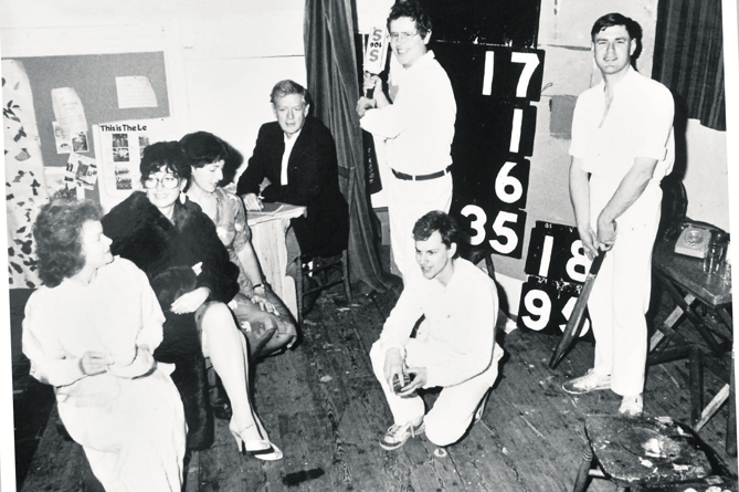 The cricket season may have finished in October 1988 but it was stll being played
on stage at Lustleigh Village Hall where Outside Edge was on the boards. Pictured here are Janet Power (Miriam), Pru Hopwood (Maggie), Erica Read (Ginnie), John Merriot (Roger), Jon Wakeham (Kevin) and Tim Hall (Bob).