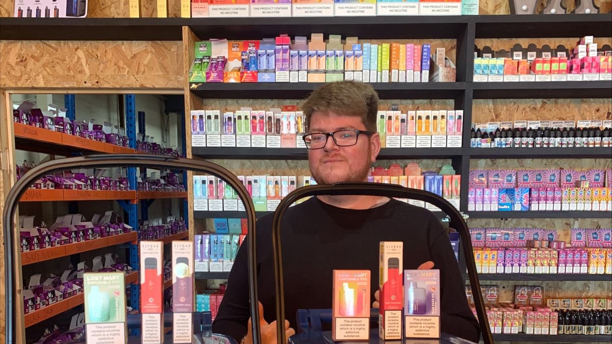 Newton Abbot vape shop signs up for recycling scheme