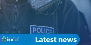 Man punched in the face and his phone grabbed 