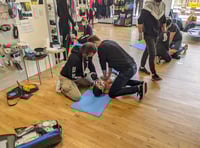 Free CPR and defibrillator training at community centre 