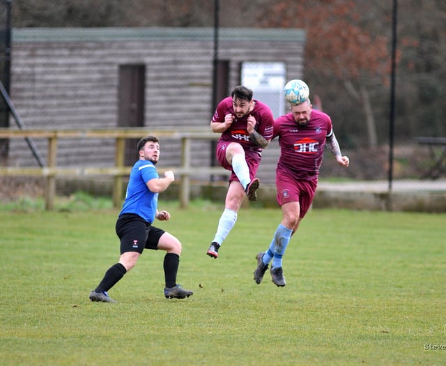 MATCH GALLERY:  Chudleigh Athletic versus East Allington United