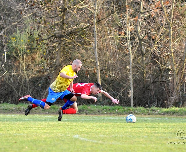 MATCH GALLERY: Watts Blake and Bearne versus Kingsteignton Athletic