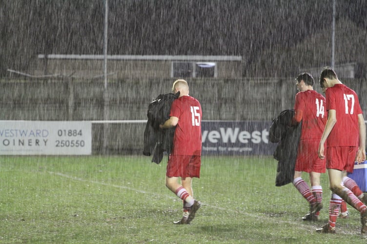 Willand Rovers 6-0 Teignmouth AFC