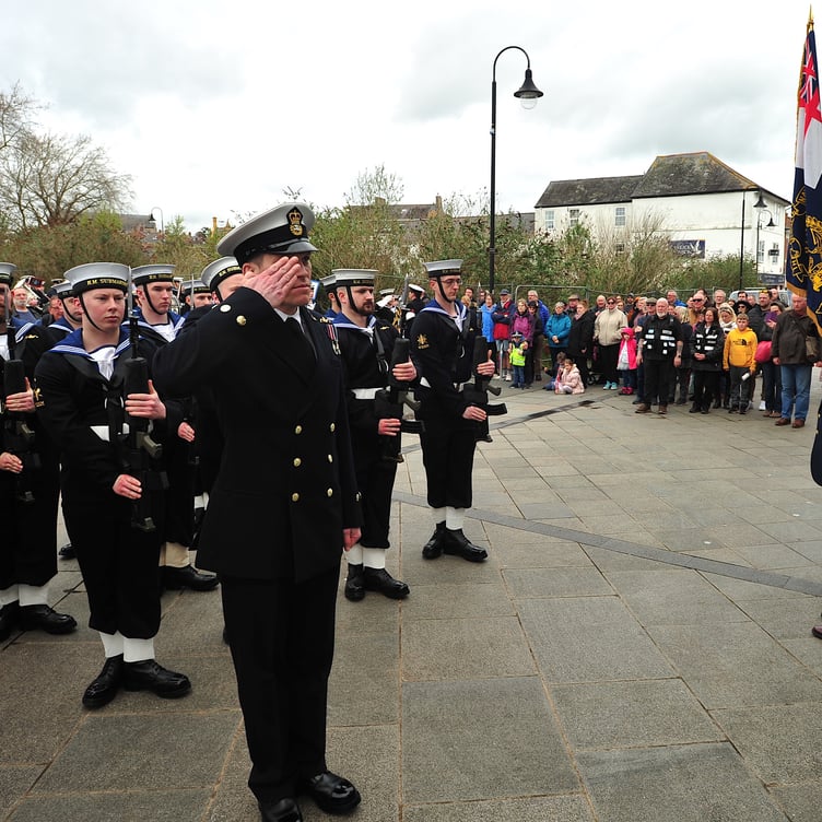 MDA010423B_SP029  Photo: Steve Pope 
Crew members  of the Royal Navyâs hunter-killer submarine HMS Triumph  exercised their freedom of Newton Abbot on April 1.
With fixed bayonets 30 submariners, accompanied by musicians from South West Area Sea Cadets, marched through the town.