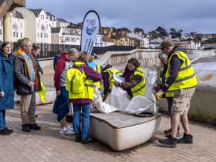 Keeping the sea plastic free