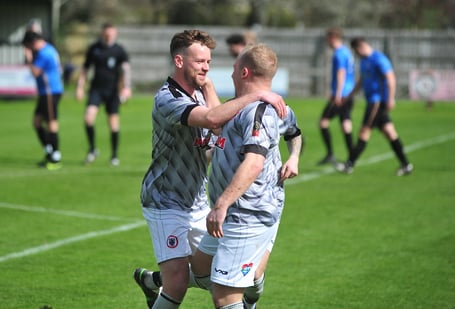 MDA100423B_SP013  Photo: Steve Pope 

Football. South West Peninsula League Premier East. Bovey Tracey AFC versus Newton Abbot Spurs