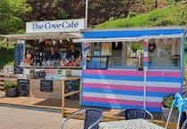 Dawlish seafront cafe targeted by thieves 