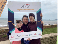 Marathon runners under starters orders