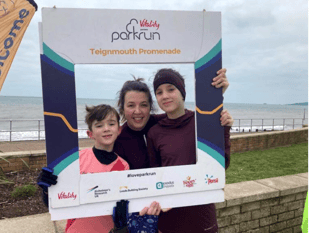 Marathon runners under starters orders