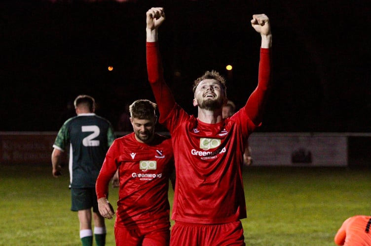 Elmore 3-4 Teignmouth
