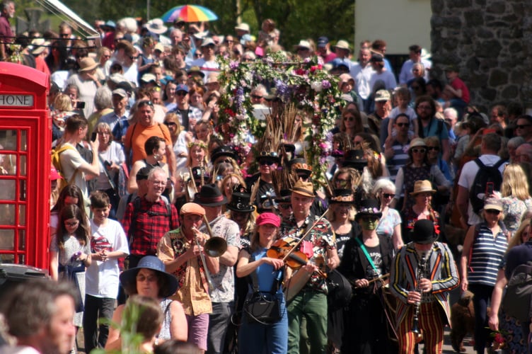 Lustleigh May Day 2023