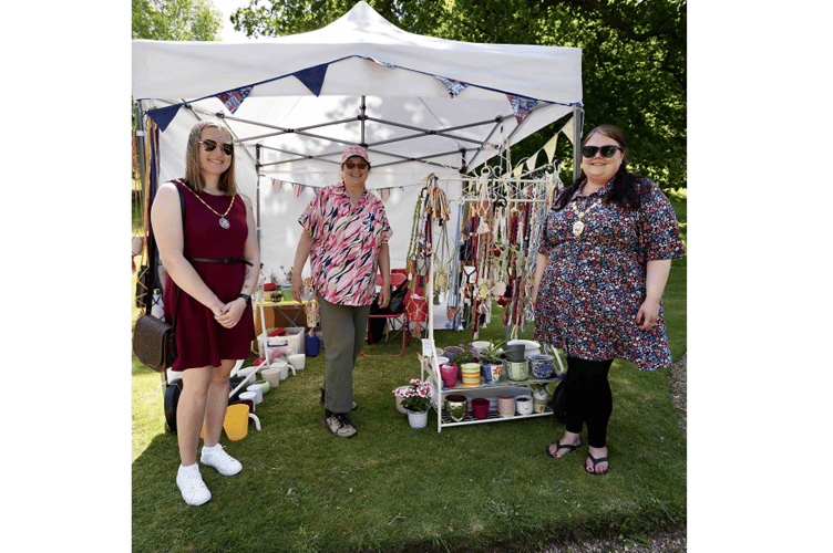 Luscombe Castle Garden Party