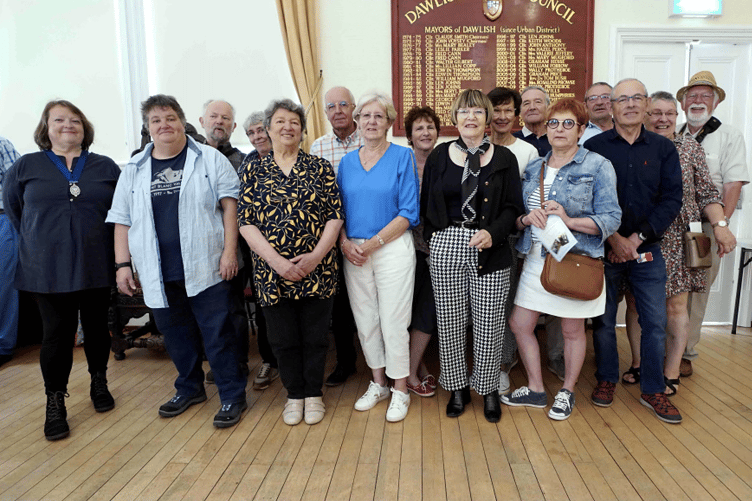Dawlish welcomes French friends