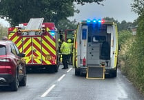 Serious road accident closes A377 near Crediton
