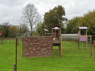 Councillors form working group for play park refurb