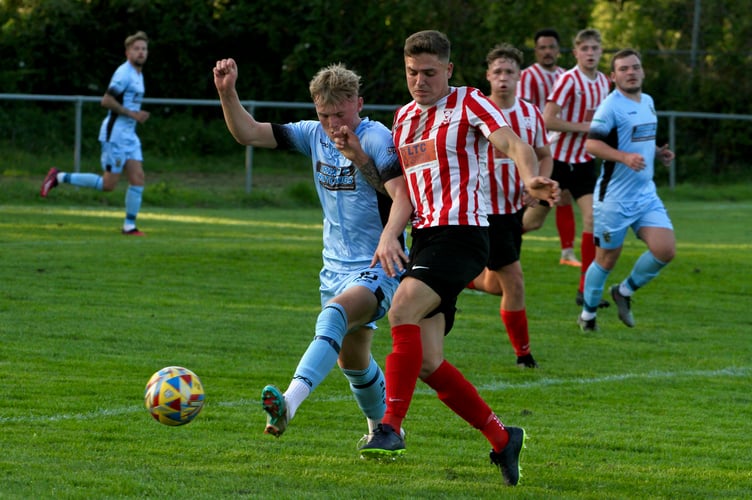Elburton 4-3 Buckland
