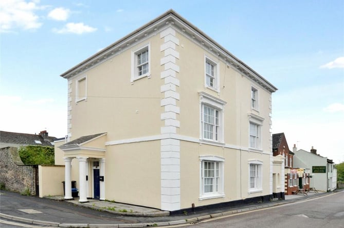 auction newton abbot