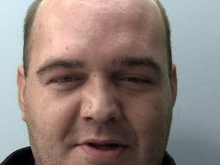 Sex offender jailed for refusing to let police check his phone