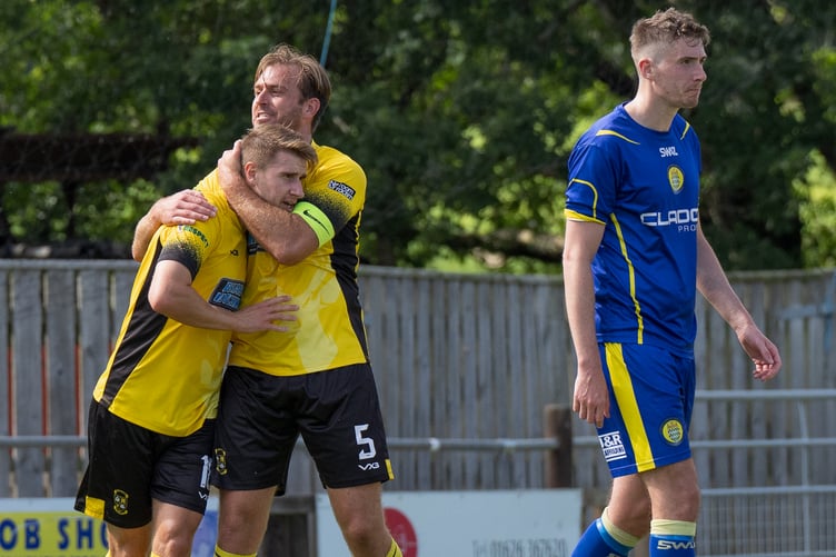 Buckland 1-1 Okehampton