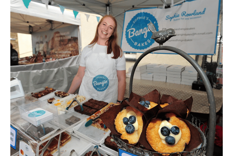 Bakes that go bang - Sophie Rowland from Sophie’s Bangin’ Bakes.