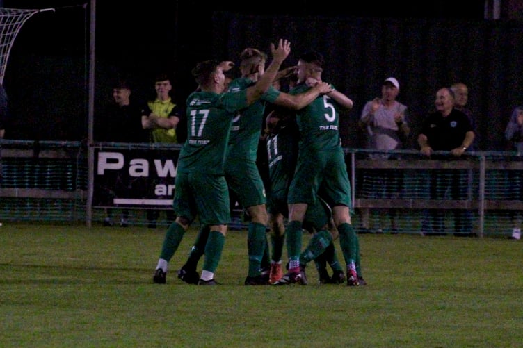 Ivybridge 1-1 Bovey Tracey